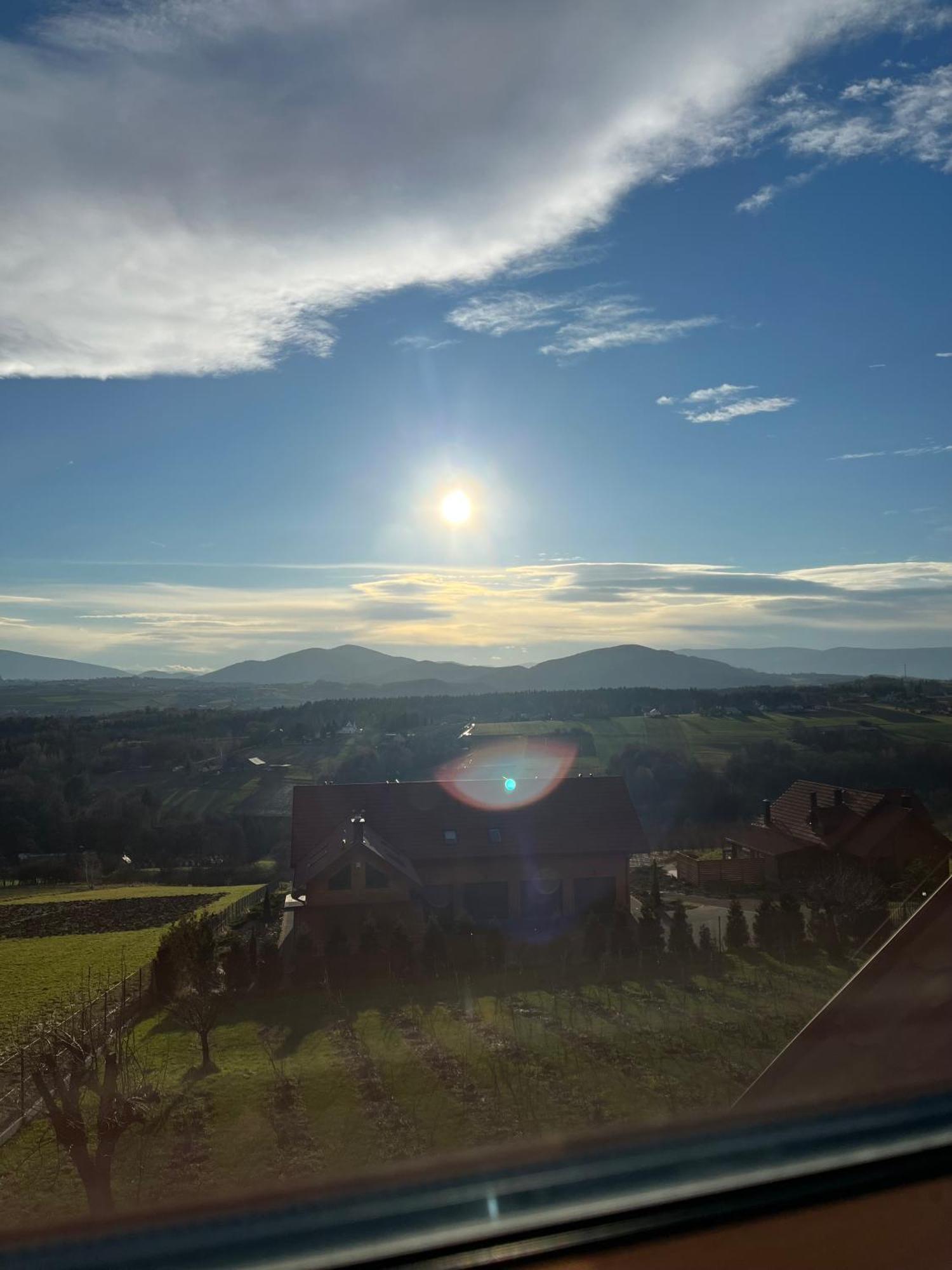 Fantastic View Vineyard Beskid Mountains Gruszow  Екстериор снимка