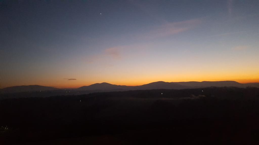 Fantastic View Vineyard Beskid Mountains Gruszow  Екстериор снимка